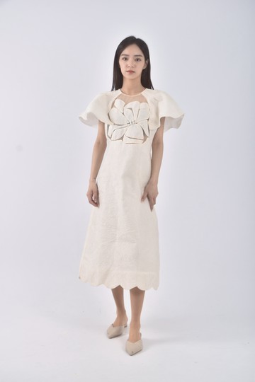 (S) yigelila質感紡紗花紋杏色洋裝