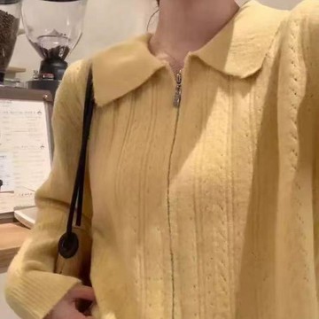柚里 奶黃色甜美拉鍊針織開襟外套女2026秋季新款小個子寬鬆溫柔風毛衣外套