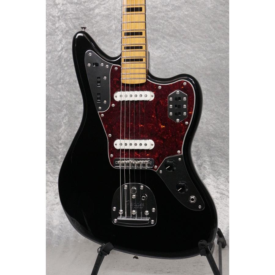 Fender   Vintera II 70s Jaguar Maple Fingerboard Black(新宿店)