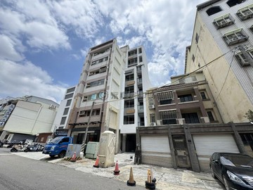 西屯工業區12機電梯透套｜台中市西屯區工業區三十八路