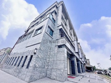 葳格學區｜全新角間大地坪電梯店墅｜屋主要平盤求售｜台中市北屯區松竹五路二段