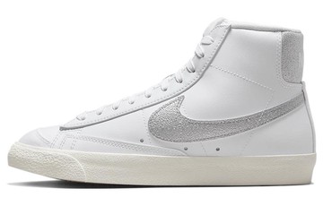WMNS BLAZER MID 77 ESSENTIAL WHITE METALLIC SILVER