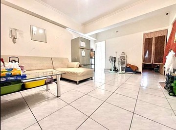 專任南屯區黎明春秋三房附車位 開價：986萬｜台中市南屯區三厝街