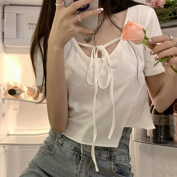 高腰辣妹短袖t恤女夏季2022新款白色不規則上衣設計感小眾短款ins