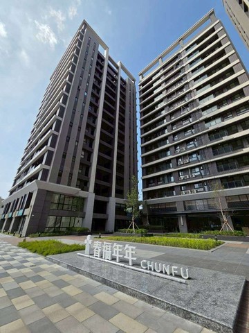 ｜海佃學區6.4米挑高金店｜雙平車｜全新完工｜台南市安南區富東路