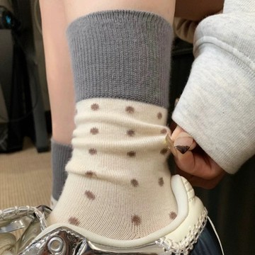 舒適百搭襪 復古日雜感~ 圓點襪子女 中筒襪 新品百搭女襪 氣質百搭 高彈不勒腳 抗菌防臭 純棉襪 波點公主堆堆襪