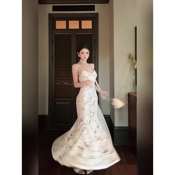 🔥性感蕾絲吊帶長裙 女 早秋法式抹胸包臀裙 約會戰袍 顯瘦氣質 法式性感蕾絲裙 早秋吊帶抹胸連衣裙 包臀長裙 約會出街