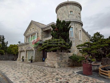 神岡國小~精緻合法農舍~建201坪~地838坪｜台中市神岡區光復段