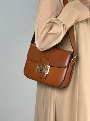 【 日本直送 名牌中古包 】CELINE  સેલિન 側背包 棕色 馬車圖案 皮革 vintage 古董 pejihj