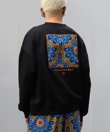 Cook your own soup 拼貼刺繡內刷毛套頭衫 (黑色 x LIVE FREELY (藍綠色))