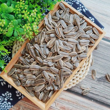 【4包優惠套組】水煮葵瓜子 黑糖/紅棗/奶香/焦糖/原味/海鹽茴香 300克 X4包組 【正心堂】