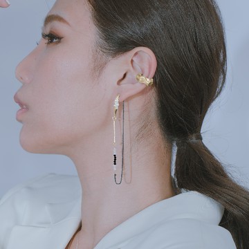 SLOW ROVER｜宇宙冰晶 冰晶垂墜耳鍊-厚鍍金黑雙色 - 耳夾款