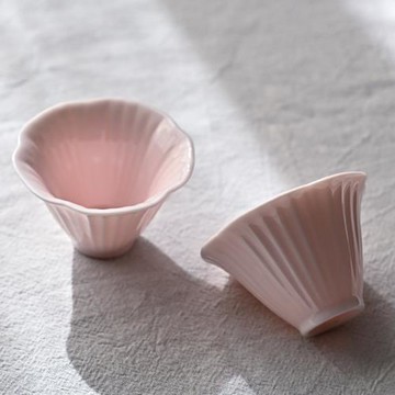 楚天遙粉嫩玉泥陶瓷茶杯品茗杯純色粉瓷花蕾主人杯單杯適合白茶