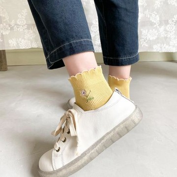 配老爹鞋穿的網紅襪子女抖音超火中筒小花木耳邊堆堆襪翻邊月子襪