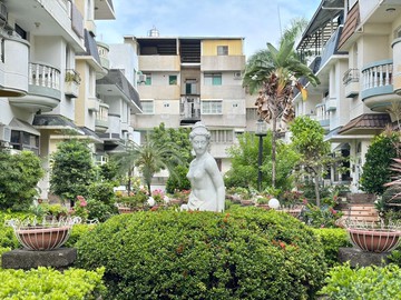 近澄清湖 圓山花鄉 度假莊園型 透天車墅｜高雄市鳥松區和盛街