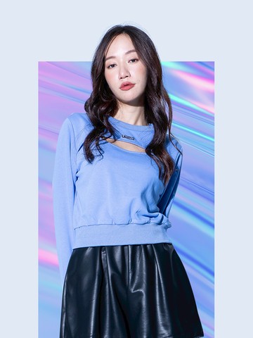 假兩件胸簍空短版長T