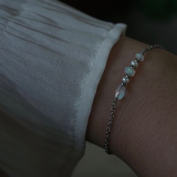 ll 雪島極光 ll 蛋白石 opal 淡水珍珠 馬島月光石 手鍊 BR-00023