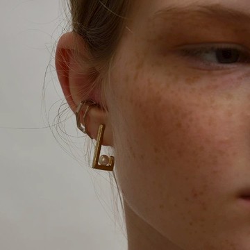 LESIS｜Lo Earrings厚實感建築線條珍珠耳環
