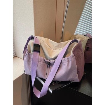 運動健身女士外出斜挎便攜游泳旅行包女輕便大容量短途收納行李袋