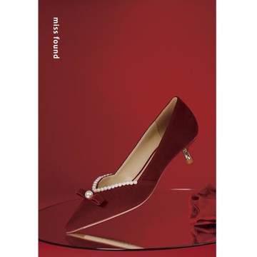 紅色小眾高級感孕婦可穿低跟婚鞋