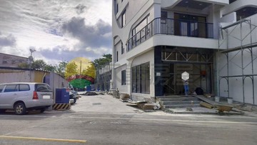 恆春龍鑾潭風景區全新漂亮三角窗電梯透店A5｜屏東縣恆春鎮?林南路