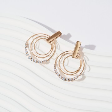 SOIRÉE BY N.Y. 蒔華芮︱都會線條圈圈鑲鑽耳環(共3色)