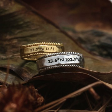 【聖誕限定】專屬刻字經緯度情侶對戒 999純銀