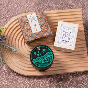 【大春煉皂】經典沐浴組 C - 【瓜顏悅色潔顏皂+芝麻原萃柔順髮皂】各一入 + 經典植萃皂一入