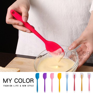 攪拌刮刀 奶油抹刀 奶油刮刀 矽膠刮刀  刮板 烘焙工具 刮勺 軟刮刀 鏟刀 塗刀 奶油刷 蛋糕 廚房 耐高溫 DIY烘焙 甜點 西點 麵糊 餅乾 廚神矽膠刮刀【B060】MY COLOR