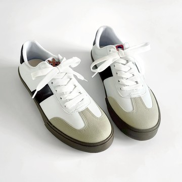 BoingBoing 寬楦德訓鞋 皮革綁帶休閒鞋 - 米白 小紅帽與大野狼