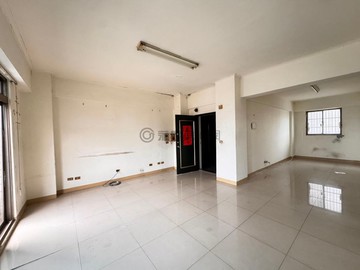 平鎮NOVA商圈超優聖羅蘭花園大廈3+1房車｜桃園市平鎮區忠孝路