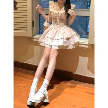 (免運)Tomoyois知世 原創《櫻織花翎》甜美小飛袖溫柔碎花收腰連衣短裙