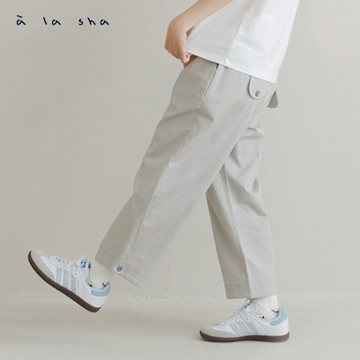 a la sha 後口袋繡花繭型八分褲