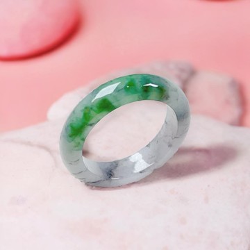 飄陽綠烏雞翡翠戒指戒圈 | 國際17.5圍 | 天然緬甸翡翠A貨 | 送禮