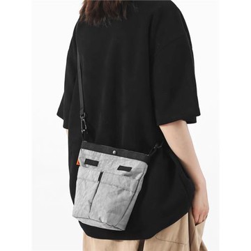 美式復古水桶包包水洗布斜挎包女個性做舊小背包男新款潮牌單肩包