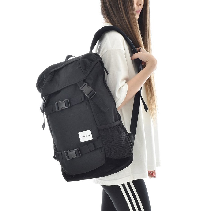 ニクソン Nixon リュック バッグ スモールランドロックバックパック デイパック 16l メンズ レディース ブランド ロゴ 通勤 通学 黒 Small Landlock C 00 通販 Lineポイント最大0 5 Get Lineショッピング