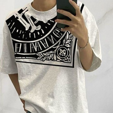 【男裝】臺灣出貨簡約黑白印花寬鬆男生T恤復古夏季2026新款高級學生別緻短袖上衣