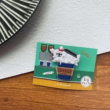 刺繡燙貼/別針 | 超商限定 - 拿鐵瑪爾濟斯  | Littdlework