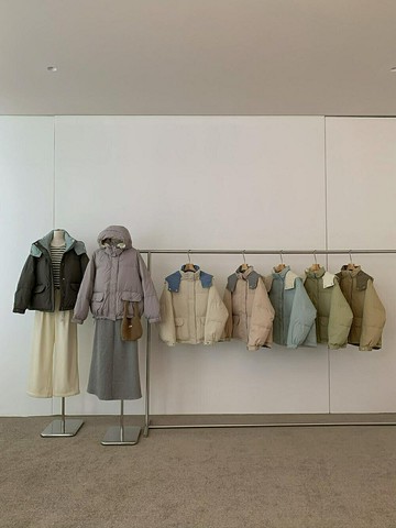 ID:firely667粉嫩撞色??連帽寬鬆保暖羽絨外套 (可拆帽)