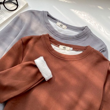 加絨加厚打底T恤女秋冬年新款純色簡約百搭長袖寬松保暖上衣