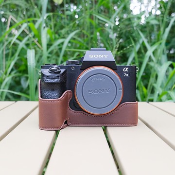 適用索尼A7M3保護套A7R2底座A7M2相機包A7R3皮套A7R3A配件 d7251
