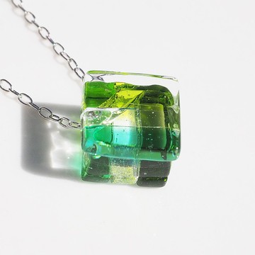 39玻璃（謝謝【四葉幸運草】）鍊墜項鍊【可變更為香氛吊飾】【可選棉繩、Silver 925】【預約製作】