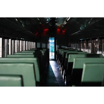 雙東旅遊｜夏日限定～藍皮夜行列車.台東鐵道藝術村1日｜高雄出發-25TKPINBNG