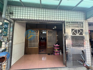 右昌活巷透天#右昌國中小#右昌黃昏市場#台積電｜高雄市楠梓區中泰街