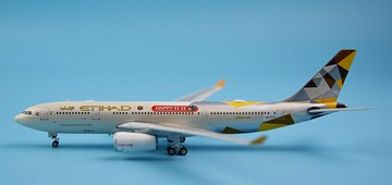 Phoenix 11449 阿提哈德航空 A330-200 A6-EYH 天貓 1:400