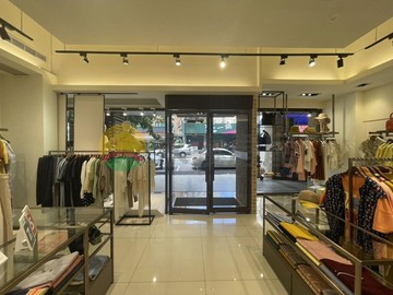 黃金地段【漢口路】商圈一面寬約八米金店面｜台中市西屯區漢口路二段