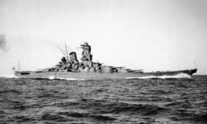 絵画風 壁紙ポスター 戦艦大和 高知県沖 宿毛湾泊地 1941年 太平洋戦争 ヤマト ミリタリー Symt 005s2 603mm 362mm 通販 Lineポイント最大1 0 Get Lineショッピング