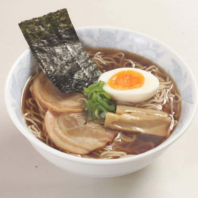 秋田比内地鶏らーめん醤油味 乾麺15食 ※離島は配送不可