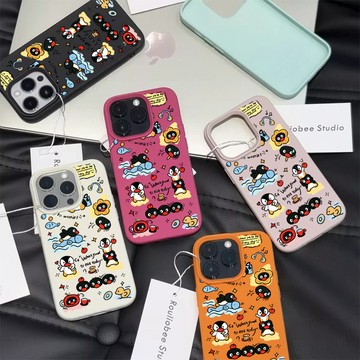 適用iPhone16PM 15Pro 14 13 12皮革紋防摔殼卡通少女風11 XR 8P 7P保護套現貨