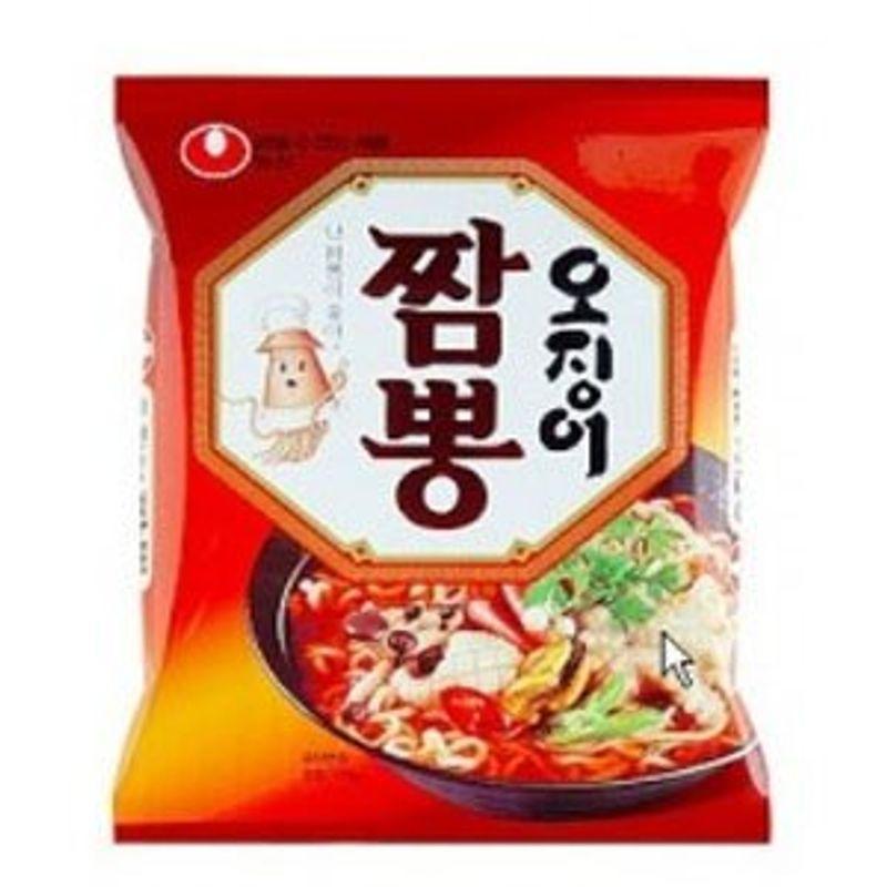 韓国の辛い麺、 農心、イカチャンポン、 韓国辛い麺の一品 辛くて、美味しい韓国麺